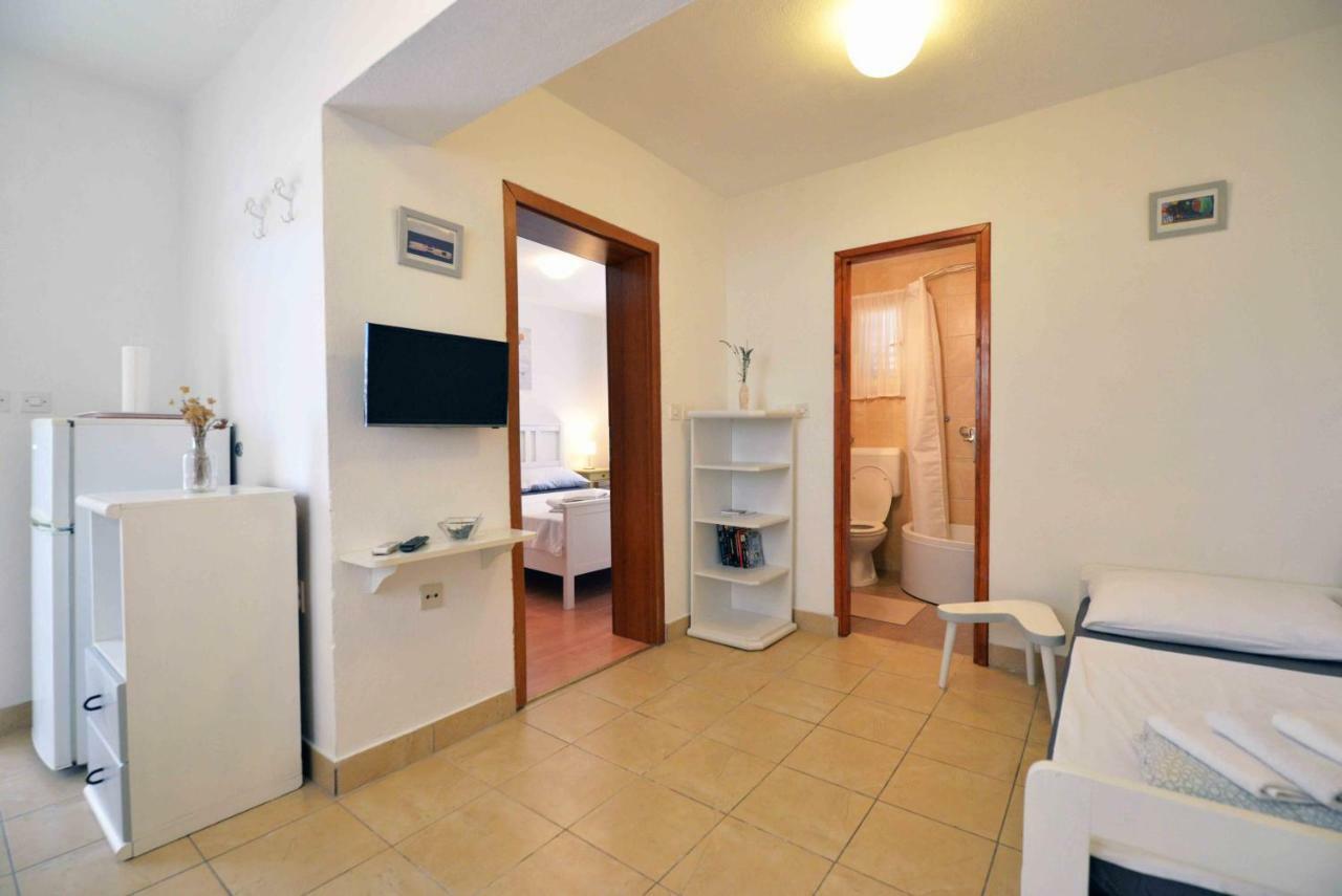 Apartment Stari Murter Exterior foto